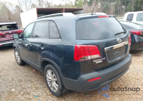 2011 Kia Sorento Lx V6 from USA, damaged, VIN 5XYKTDA26BG084684